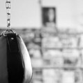 Трагедија: Боксер (29) умро у рингу током своје прве борбе