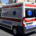 Trudnica prevezena u bolnicu: Nesreća na Adi Ciganliji: Sudarili se autobus i automobil