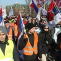 Studenti iz Beograda i Niša pešice krenuli za Kragujevac: "Ništa nije daleko za pravdu" (FOTO, VIDEO)