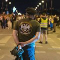 Nekoliko stotina Zrenjaninaca sinoć u protestnoj koloni dalo podršku novopazarskim studentima [FOTO] Podrška novopazarskim…