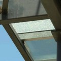 Popucali stakleni paneli na rekonstruisanoj nadstrešnici stanice u Pazovi: Iz Infrastruktura najavili hitnu sanaciju, a o…