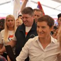 Vikend skupovima trasiran put budućih izbornih kampanja: Vlast neće poštovati ni zemaljske, ni božije zakone