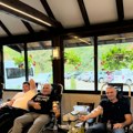Valjevska kafana ruši rekorde - prikupljena jubilarna 2.500. jedinica krvi, humanost na delu!