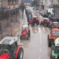 Veličanstven prizor na ulicama Čačka na Božić: Hiljade vozila prodefilovalo glavnom ulicom (foto)