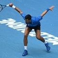 UŽIVO Autsajder uzeo set, Đoković mu nije dao meč - Novak u 3. kolu Australijan opena