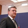 Selaković: Nadležni organi urgentno da utvrde nezgode na autu predsednika