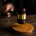 Vrhovni sud potvrdio: zatezne kamate samo do konverzije, svaka strana snosi svoj trošak