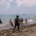 'Ponavljali su: "Idite tamo!"' Migranti krivicu za masovnu invaziju na Španiju svalili na ovu zemlju: "Plivao sam pored tela"