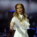 „Bilo mi je sve teže kako je rastanak odmicao“: Srpska pevačica se dva puta razvela od istog partnera, a onda je opisala…