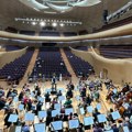 Beogradska filharmonija stigla u Kinu, Zubin Mehta podržao orkestar pred nastupe