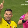 Klajvert zaustavio Fener, Tadiću poništen gol u 86.