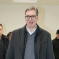 Jok, lagano! Vučić na provokacije novinarke N1: Dobrodošli na slavlje! (video)