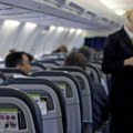 Procedura kada putniku pozli u avionu: Od davanja kiseonika do prinudnog sletanja