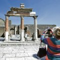 Neverovatno otkriće u Pompeji: Arheolozi pronašli spektakularni luksuz unutar ostataka rimskog grada (foto)