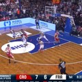 VIDEO „Hrvatski idioti goli do pojasa su ispuštali majmunske krike“: Francuzi prijavili FIBA skandal iz Zadra, evo šta se…