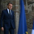 Pokreće se postupak za smenu Makrona: "Narod ga više ne želi"