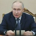 Шеф француске дипломатије: Путин не показује ниједан знак стварне воље за мир у Украјини