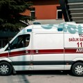Horor u Turskoj! Autobus udario u ogradu autoputa, pa se zapalio! Poginulo 8 osoba, među kojima malo dete, vozač i otac…