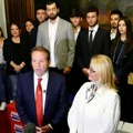 Od Bogoljuba Karića do kapetana broda: Ko je sve na izbornoj listi Pokreta snaga Srbije?