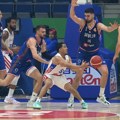 Pešiću tortu zasladili: Srbija obezbedila plasman u narednu rundu na Mundobasketu, selektor oduvao 74 slavljeničke svećice