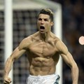 Ronaldo dobija posebnu nagradu UEFA