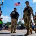 Nacionalna garda zavodi red u američkim gradovima