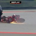 Katastrofa! MotoGP svetski šampion doživeo jeziv pad, Markesa nećemo gledati do kraja godine?