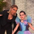Jovana Jeremić dovela ćerku u jutarnji program Voditeljka radni Veliki petak provodi sa naslednicom pred kamerama: "Izgledaš…