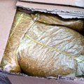 Žena iz Grdelice uhvaćena sa 104 kg rezanog duvana i preko 1.000 paklica bez akcize – osuđena na 5 meseci zatvora
