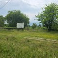 KAMERA NE MIRUJE! Igrao se tenis, padala je prolećna kiša! Pirotsko more u dubokom korovu, Nišava i dalje kanal! Nepoznati…