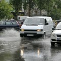Stravično grmljavinsko nevreme s pljuskovima u naredna 3 sata udara ovaj deo Srbije! Hitno se oglasio RHMZ! Evo kada će se…