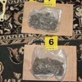 U stanu pedesetosmogodišnjaka pronađeni kokain i marihuana