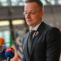 Objavljeni detalji troškova Petera Sijarta: 815.600 evra za privatne avione koji nisu poleteli