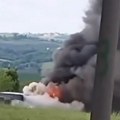 (Видео)Запалио се аутобус код Орашца, црни дим куља на све стране