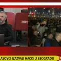 “Guglaj me lutko”: Informer je na protestu snimio kultnu TV voditeljku, a njen odgovor je postao hit na internetu