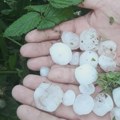 U ovom sprskom gradu već tuče grad Jako nevreme već grunulo, RHMZ niže upozorenja