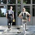 Božidar, Nemanja, Mitar i Demir našli pare ispred bankomata na velikom odmoru – Milena se rasplakala kad joj je zazvonio…