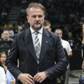 Mijailović bacio „grobare“ u trans, on će i sledeće sezone biti igrač Partizana