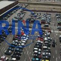 Као да деле џабе: Невероватна гужва у Чачку само из једног разлога - данас је у граду на Морави отворен највећи тржни центар…
