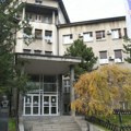Opet prekinuta sednica na Medicinskom fakultetu, v.d. dekana tvrdi da nije zbog „rasprave o trenutnoj situaciji i odlukama…