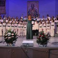 Trideset godina glasa i vere: Orden Svetog Romana Đuniškog Dečje–omladinskom horu „Branko“ na Božićnom koncertu