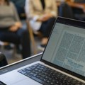Sledi nam cunami gašenja radnih mesta: Globalna studija: Zaposleni mnogo strahuju od veštačke inteligencije