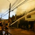 51 Osoba nastradala Čile u plamenu, šumski požari besne, šire se ka urbanim sredinama (foto)