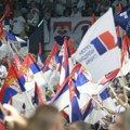 (FOTO) Kako je izgledao završni miting SNS u Beogradu: Na tribini Danilo Vučić