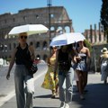 Ekstremno vreme u Italiji odnelo 2 života: Crveni meteoalarm u 18 gradova, ljudima rečeno da ne izlaze napolje