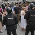 МУП: Протекле ноћи због блокада легитимисано 800 особа, приведено 18