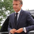 Francuska dobija novog premijera u narednih nekoliko sati? Makron pozvao šefove stranaka u Jelisejsku palatu
