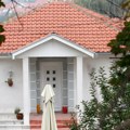 Некретнине јој вреде: 800.000 евра Наша певачица је сваки динар паметно улагала, па се исплатило: Ево где све има куће…