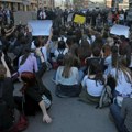 Filološka gimnazija sutra u jednodnevnoj blokadi u znak podrške Petoj beogradskoj gimnaziji
