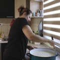 Srpski proizvod skuplji od zlata Kilogram ovog sira vredi više od mesečne plate